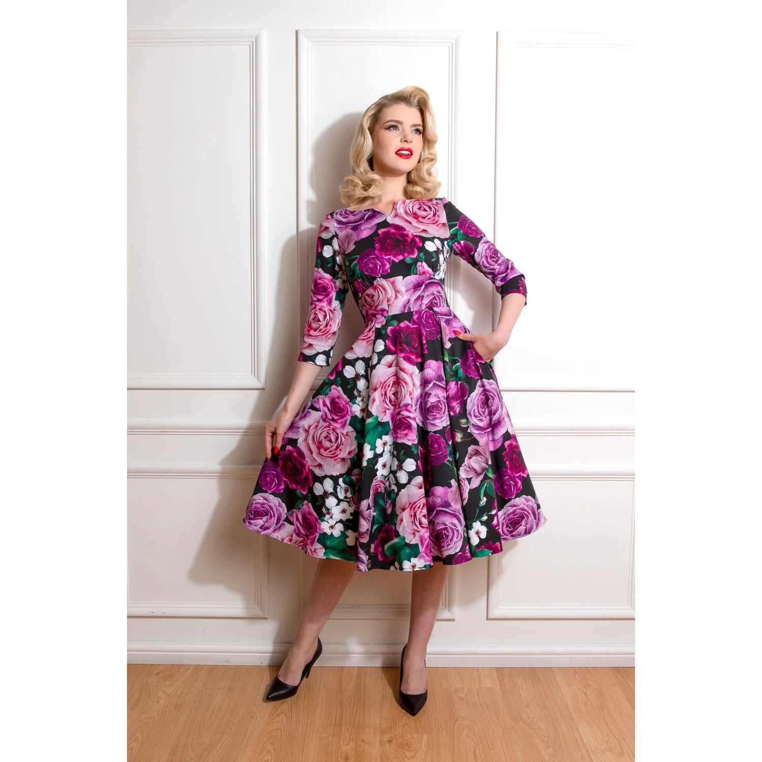 Black Pink Floral Print 3/4 Sleeve V Neckline 50s Swing Dress With
