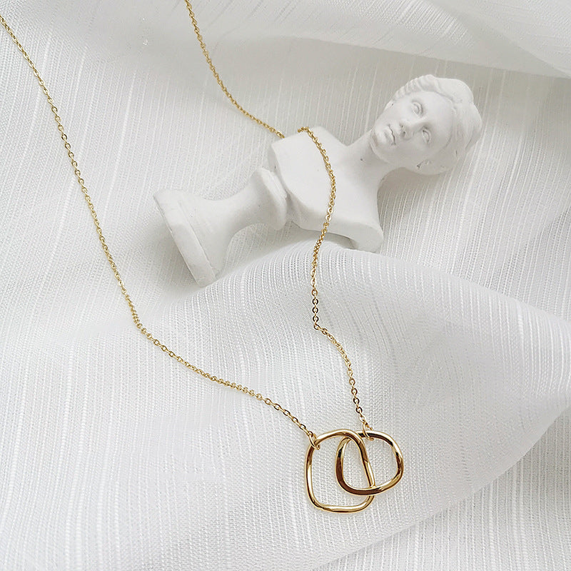 Linked twin hoop gold necklace