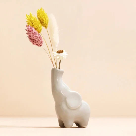 Adorable Tiny cream coloured elephant vase
