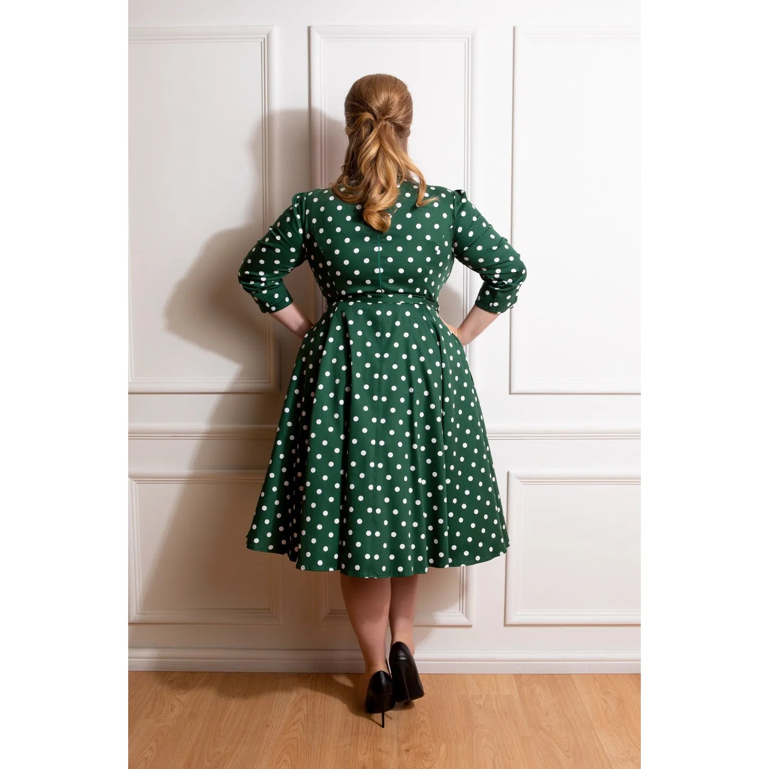 Green And White Polka Dot Vintage 50s 3/4 Sleeve Swing Dress