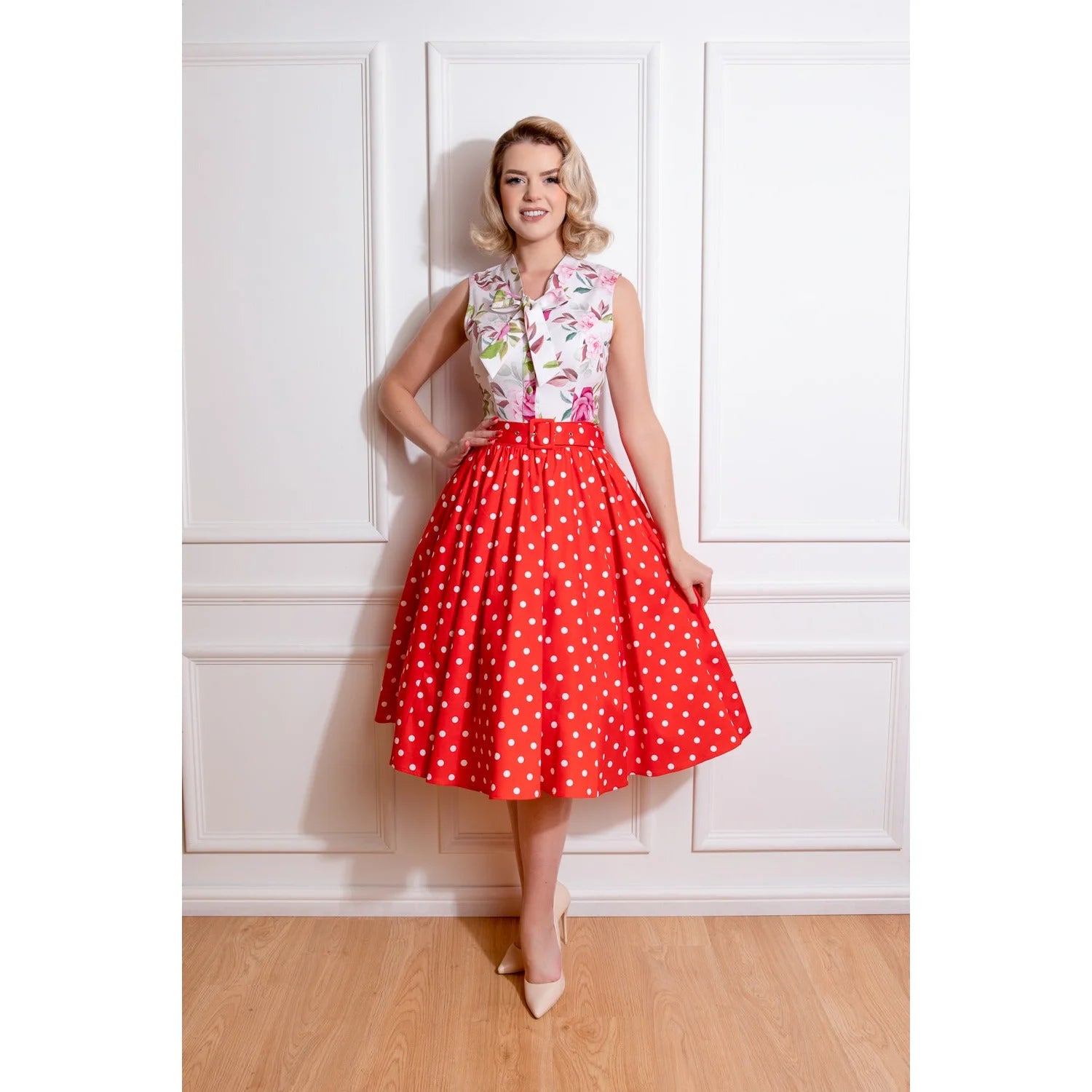 Polka dot skirt fashion online