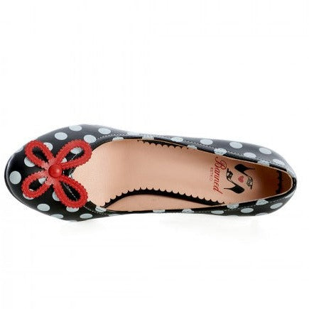 Black and white polka dot sales flat shoes