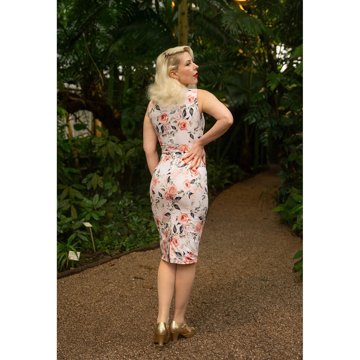 Soft Pink Floral Classic 40s Vintage Wiggle Dress