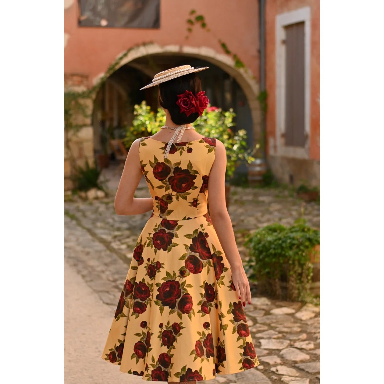 Yellow And Red Rose Floral Print Sleeveless Rockabilly 50s Swing Dress