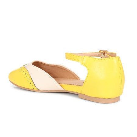 Two Tone Yellow And White Brogue Closed Toe Flat Sandal