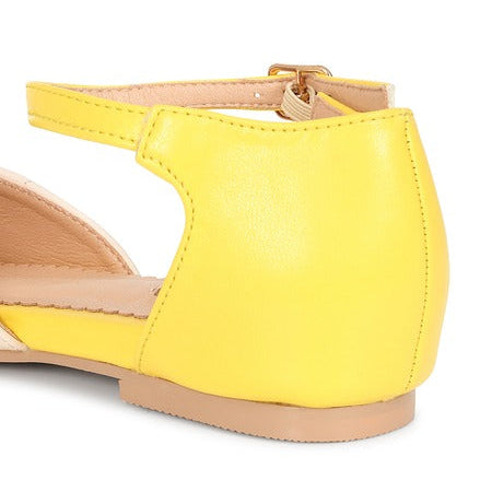 Two Tone Yellow And White Brogue Closed Toe Flat Sandal
