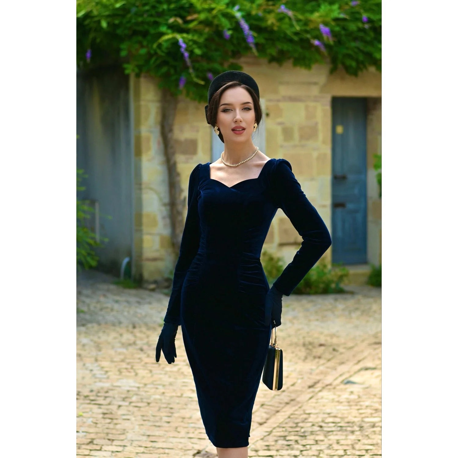 Navy Velvet Long Sleeve Sweetheart Wiggle Dress