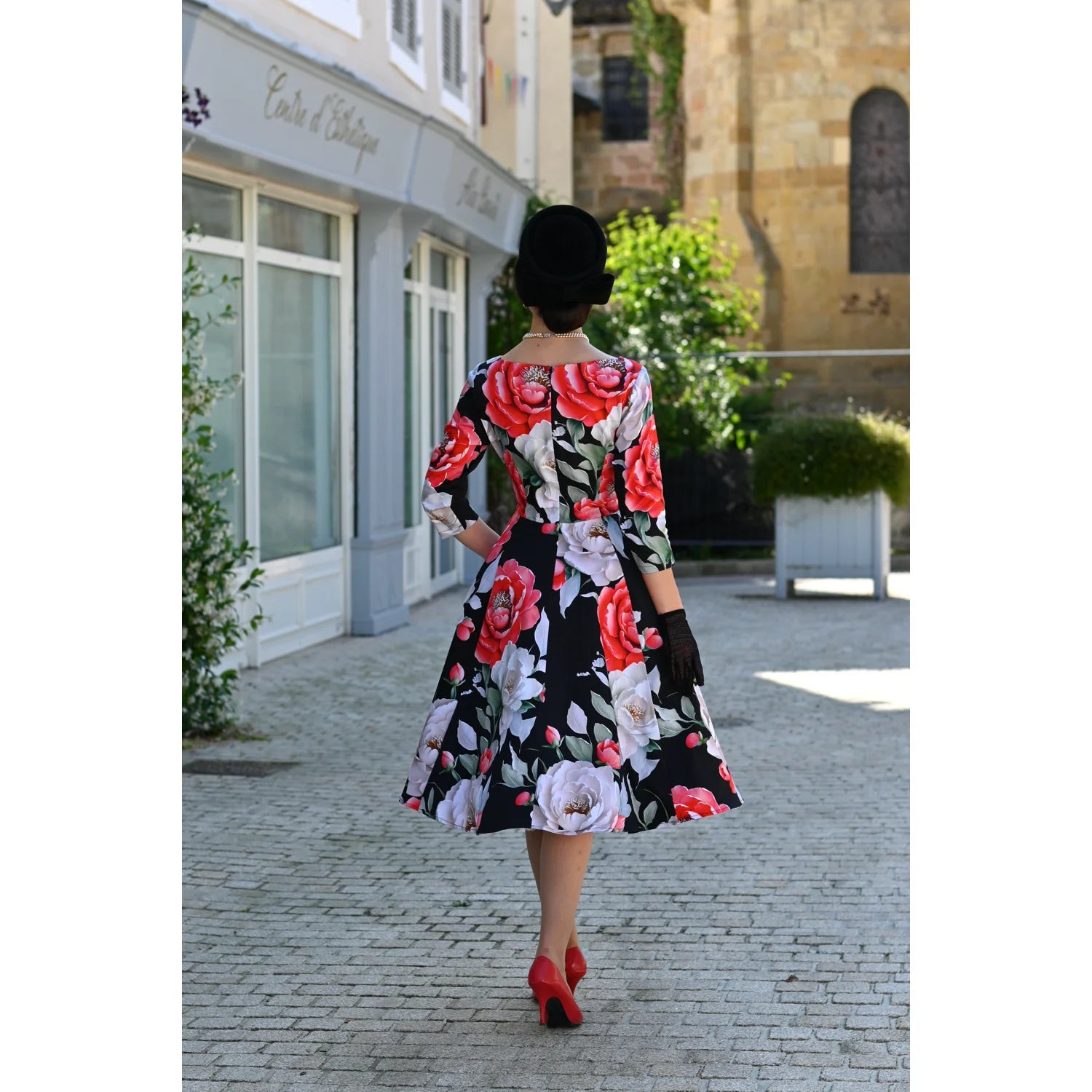 Black Multi Floral Print 3/4 Sleeve Notch Neckline 50s Swing Dress With Pockets