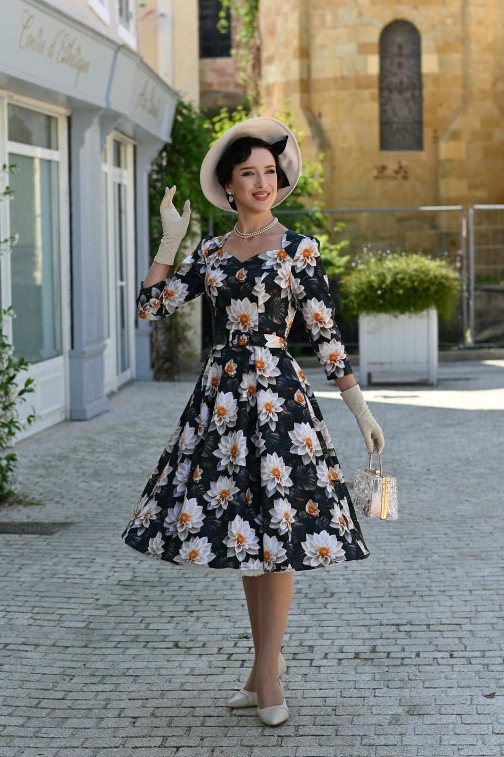Green & Cream Multi Floral Print 3/4 Sleeve 50s Swing Tea Dress With Pockets