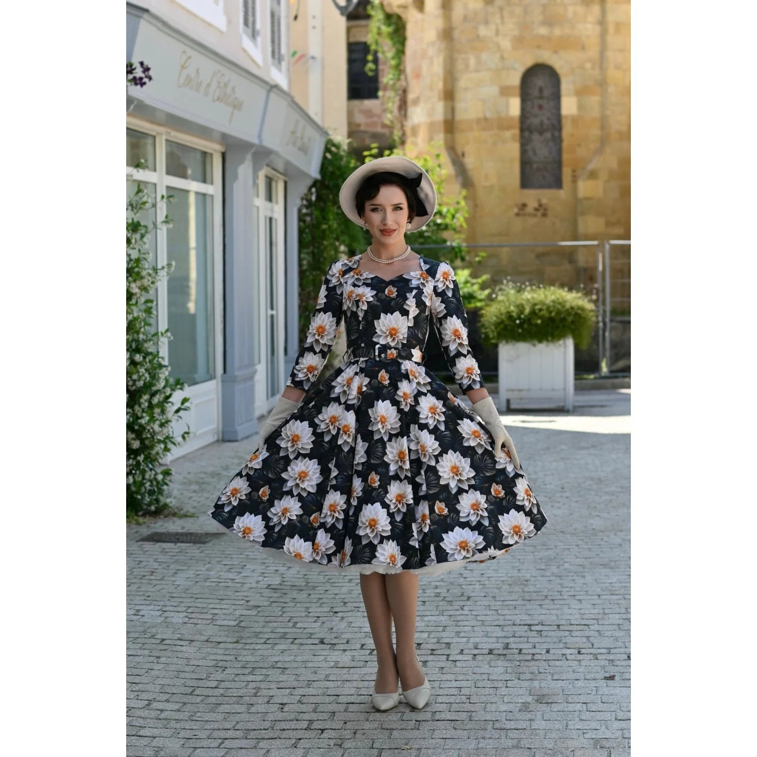 Green & Cream Multi Floral Print 3/4 Sleeve 50s Swing Tea Dress With Pockets