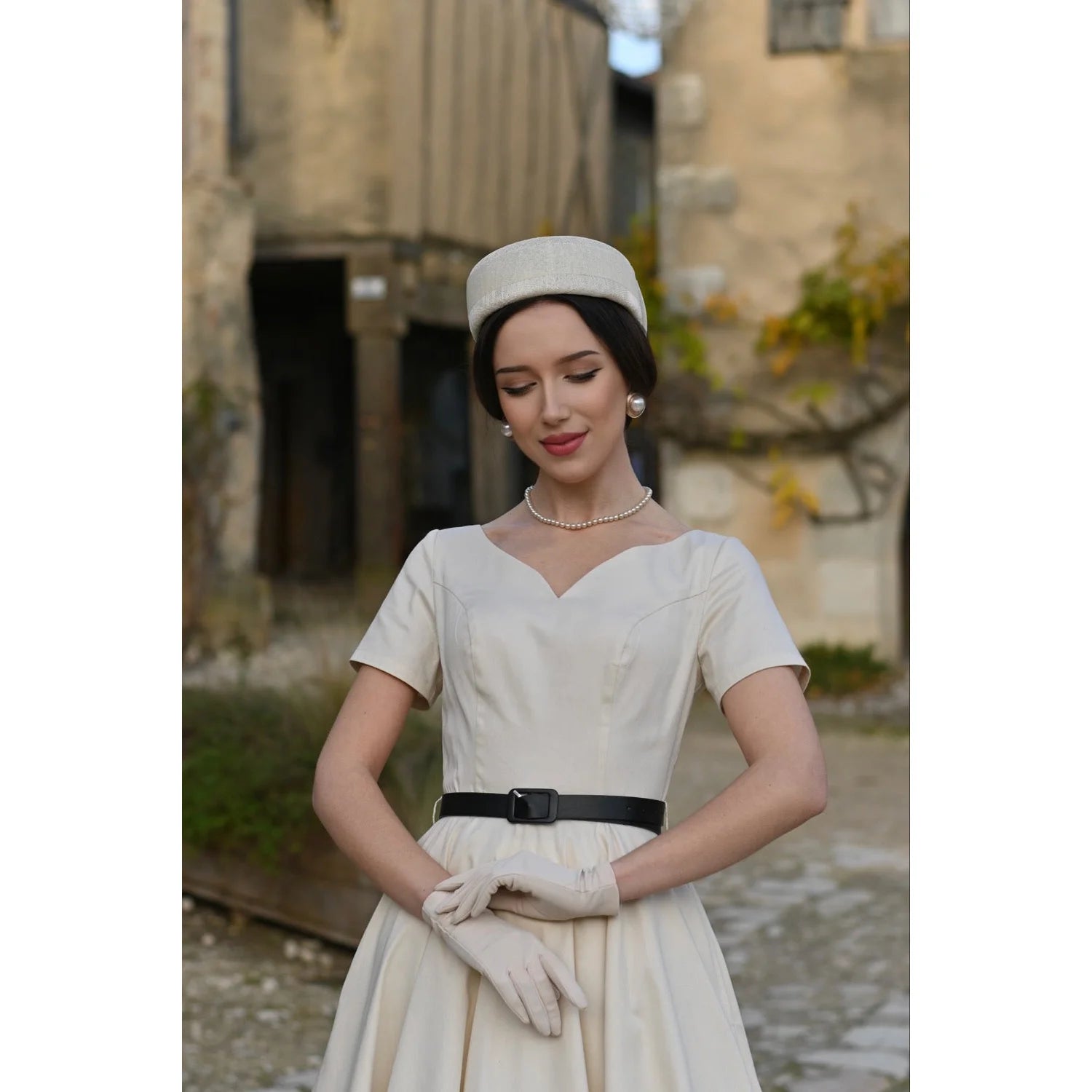 Vintage Ivory V Neck Belted Short Sleeve Swing Dress