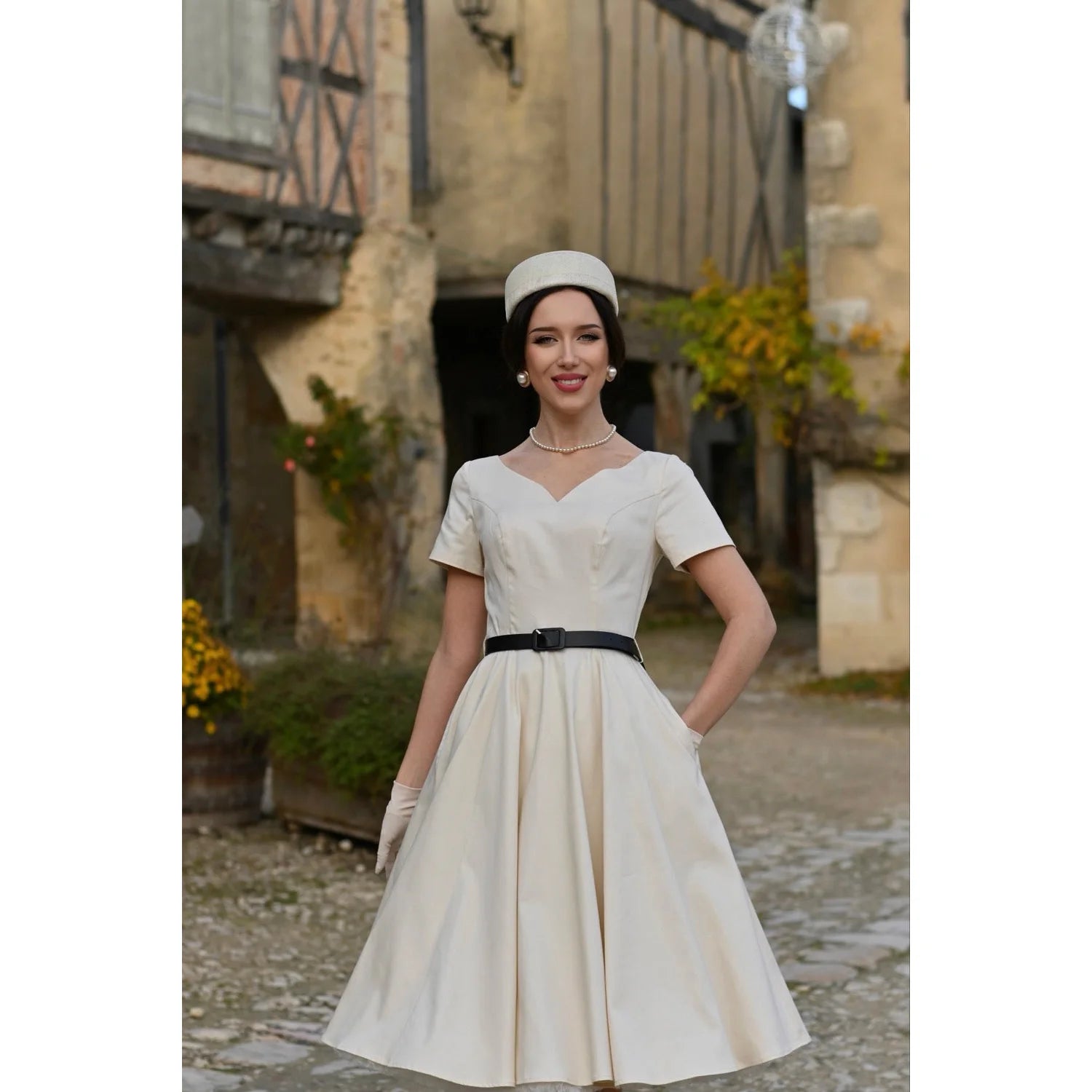 Vintage Ivory V Neck Belted Short Sleeve Swing Dress