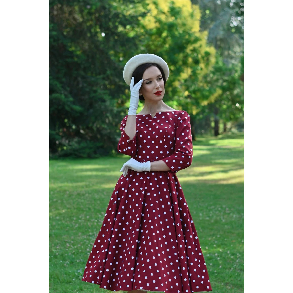 Red Polka Dot 1950s Vintage Swing Dress with 3/4 Sleeves and Pockets