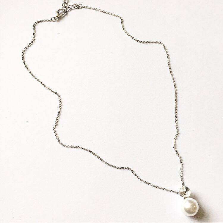 Silver Pearl Bead Pendant Necklace