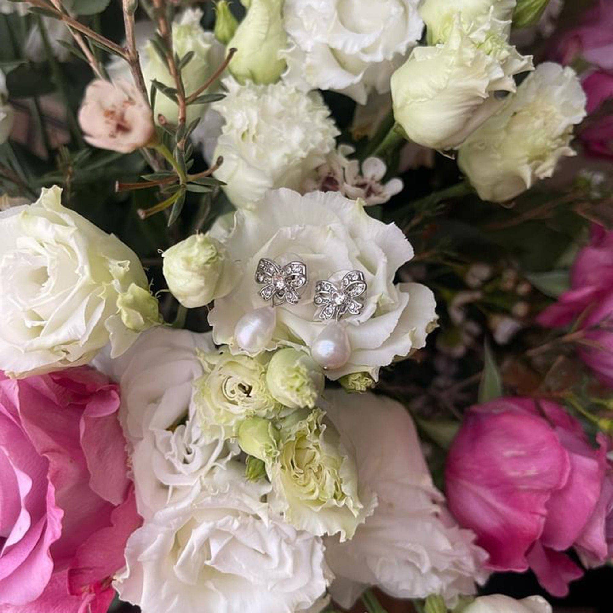 Freshwater pearl bow earrings - Pretty Kitty Fashion