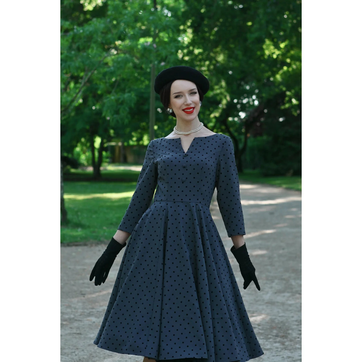 1950s Vintage Style Grey Polka Dot Swing Dress with 3/4 Sleeves & Pockets