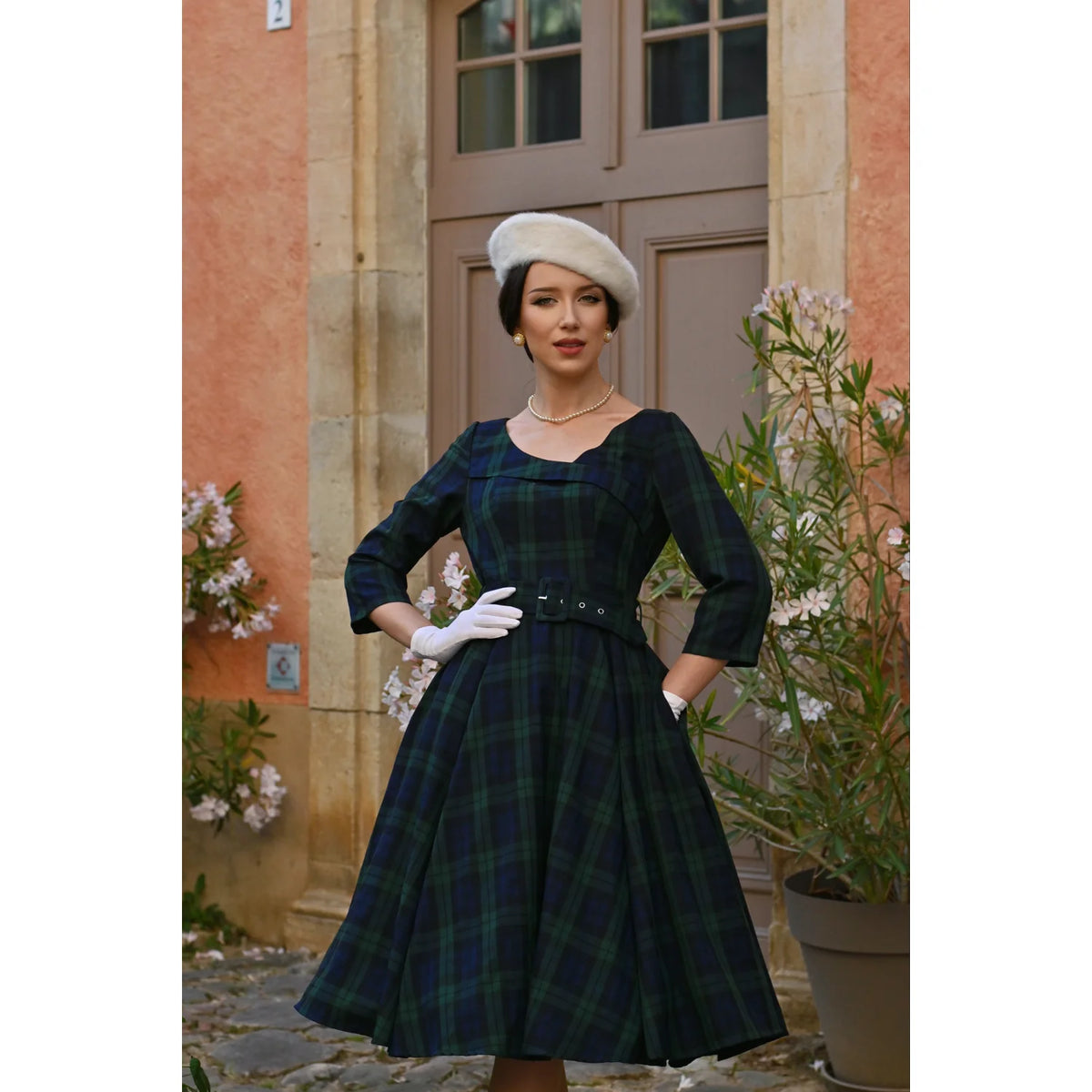 1950s Style Tartan Burns Swing Dress Fit and Flare Neck 3/4 Sleeve Dress with Pockets