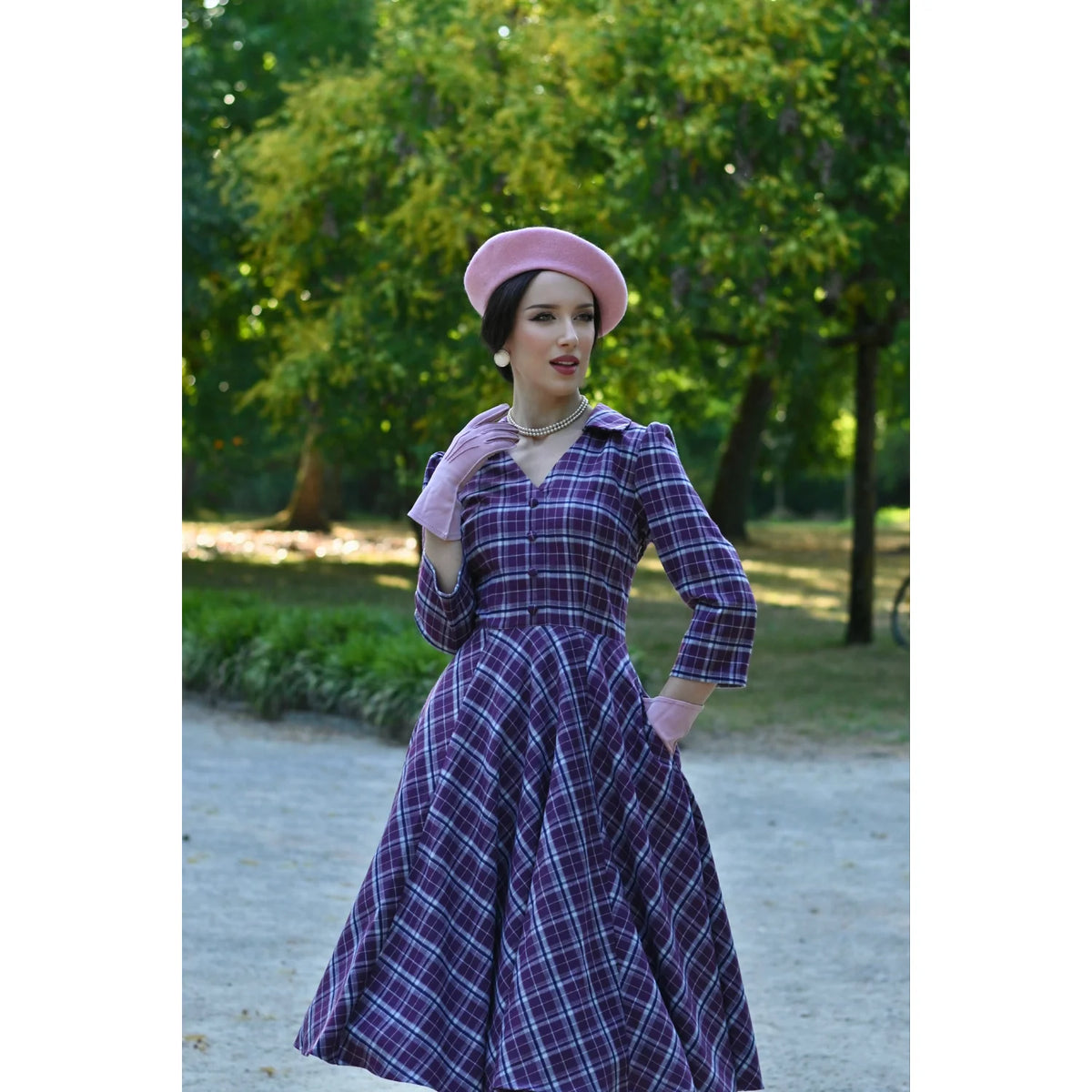 1950s Style Purple Tartan Check Burns Swing Dress Fit and Flare Neck 3/4 Sleeve Dress with Pockets