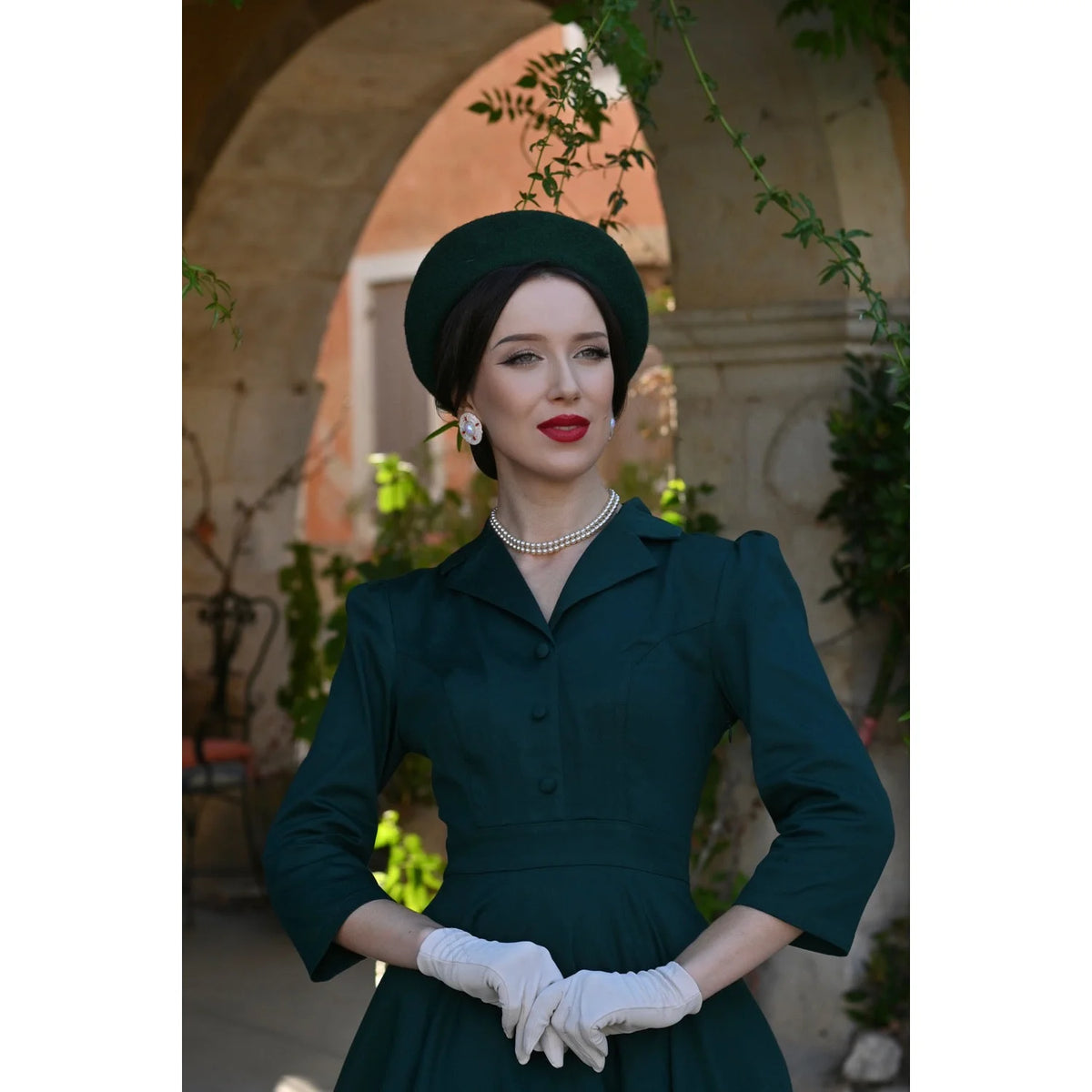 1950s Style Green Cotton Tea Dress with Lapel Collar.