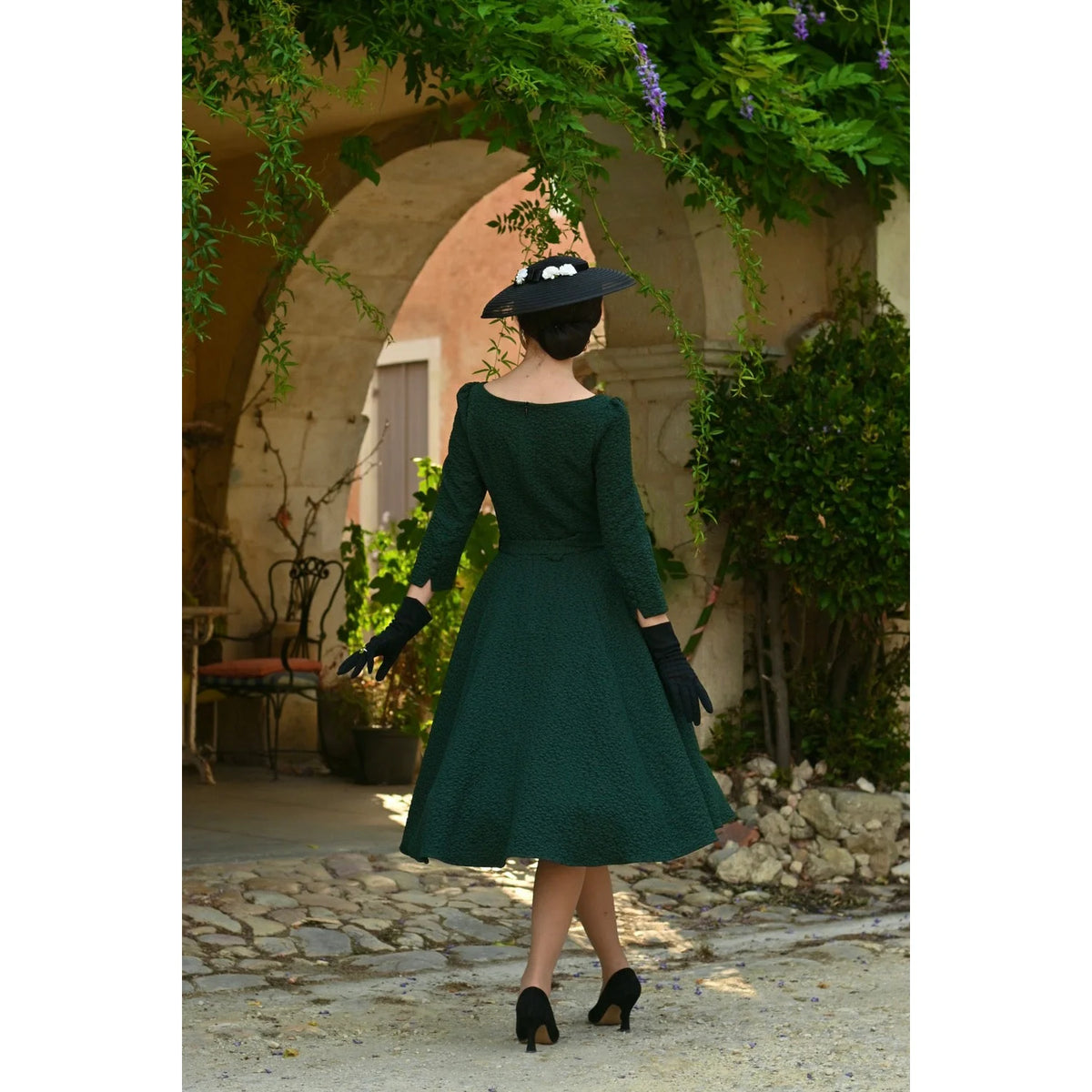 1950s Vintage Style Forest Green Embossed Floral Dress With Pockets