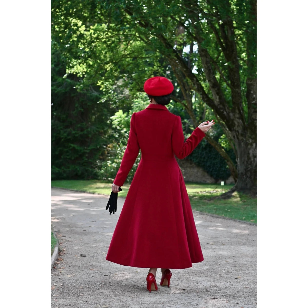 1940s Vintage Style Red Swing Coat with Pointed Collar