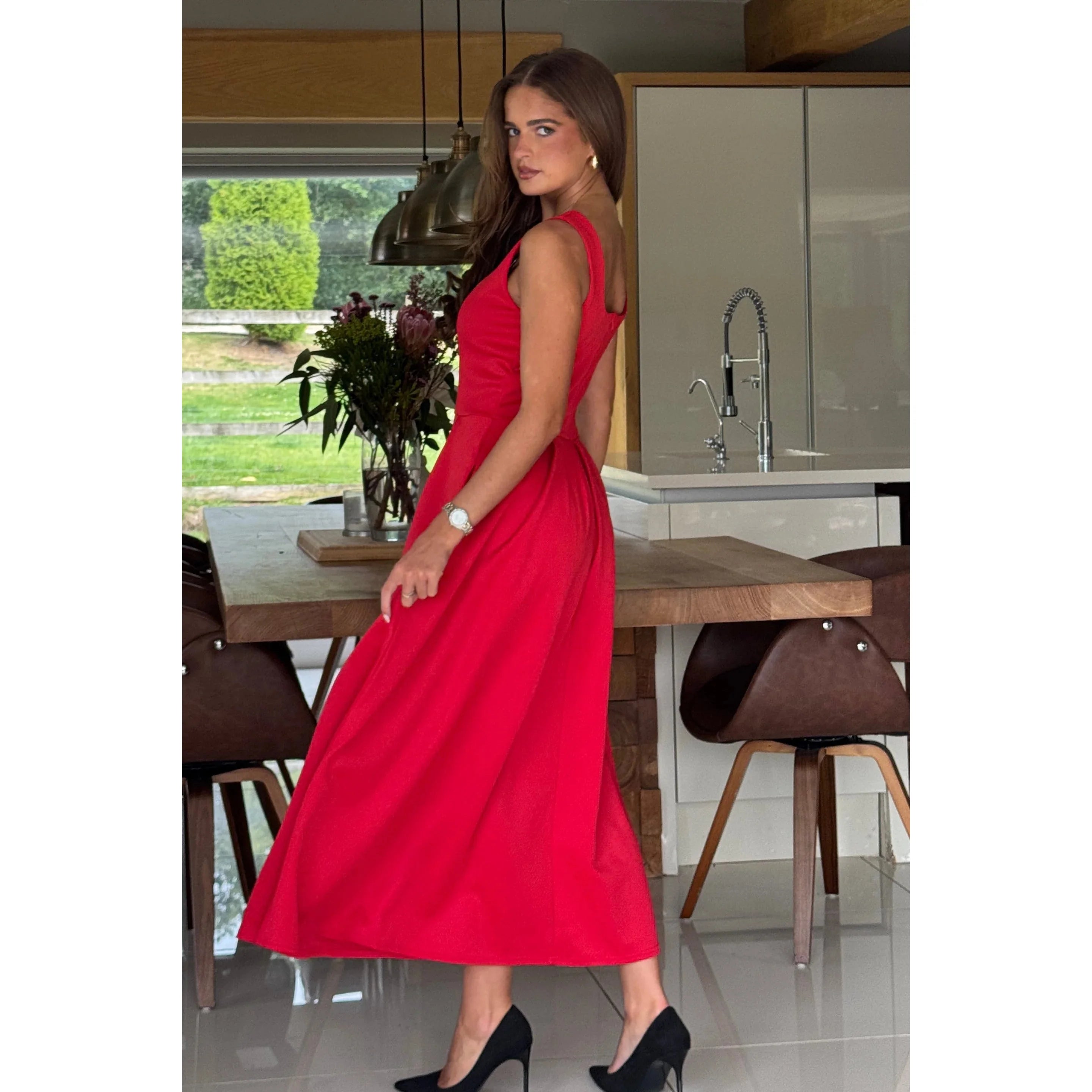 Red Square Neck Pleated Midi Dress With Pockets