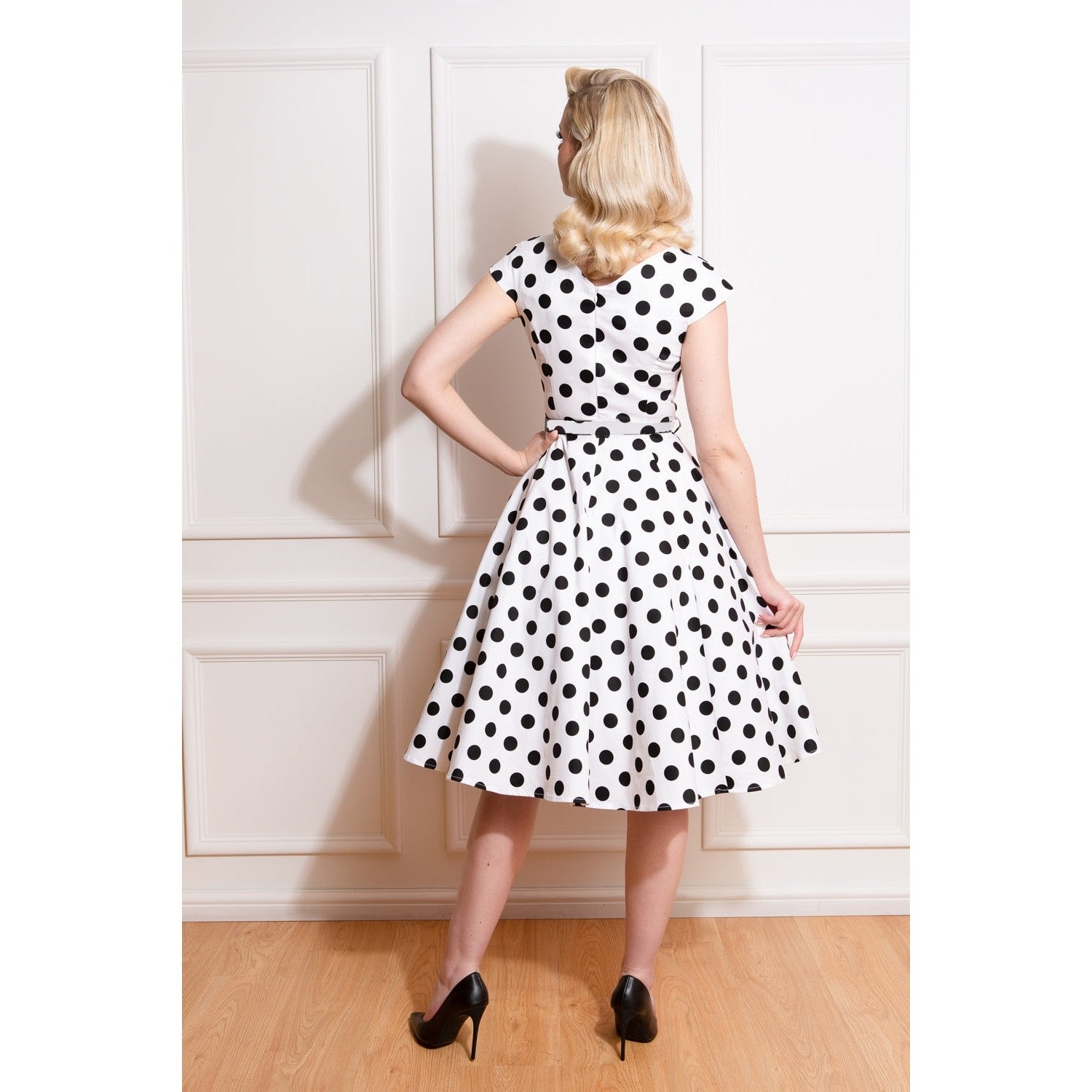 Black and white polka dot deals 50s dress